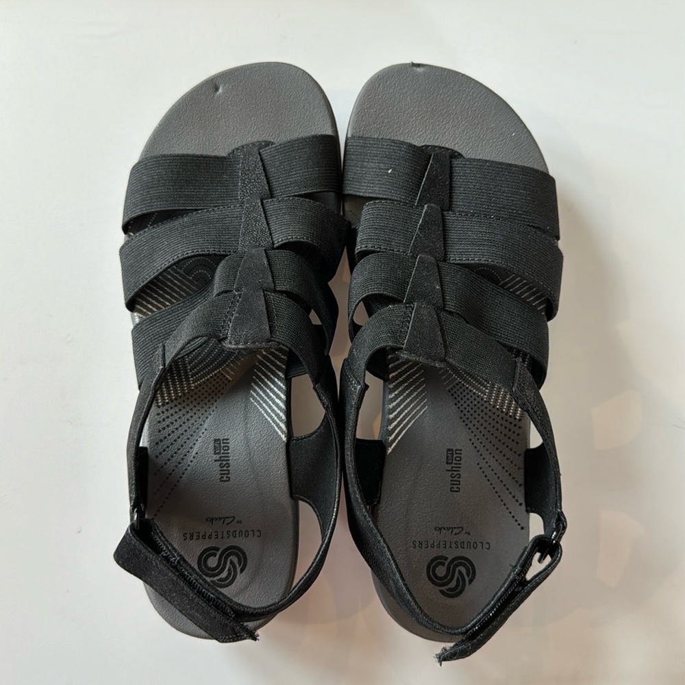 Cloudstepper by Clark’s sandals 7.5